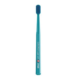CURAPROX 3960 Soft zubná kefka 1ks Farba: Zelenomodrá